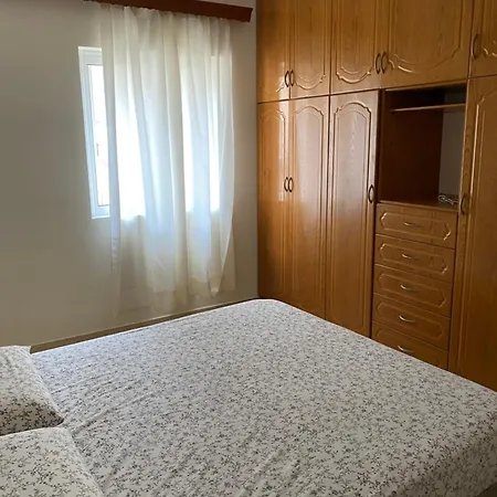 - Balcony & Sea View Apartment