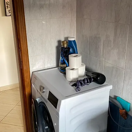 شقة Vangjel Gjika